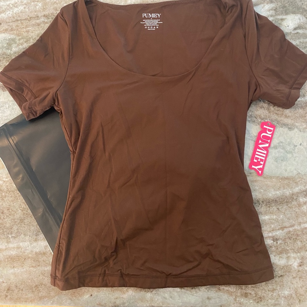 Pumiey cropped short sleeve top